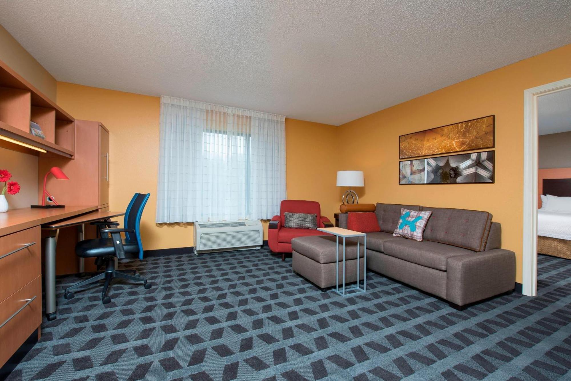 Towneplace Suites By Marriott Kalamazoo Portage Exterior photo
