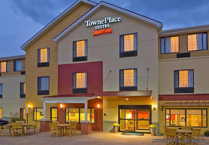 Towneplace Suites By Marriott Kalamazoo Portage Exterior photo